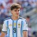 El Barcelona está preparando una nueva oferta por Julián Álvarez