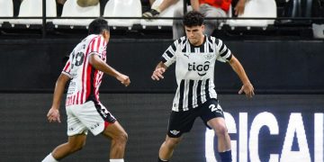 Con el objetivo de quedar en la cima, Libertad recibe a San Lorenzo