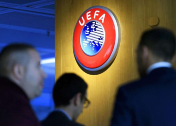 La UEFA comunica a la FIFA posibles acciones legales por la filial FFE y pide que guarde su documentación