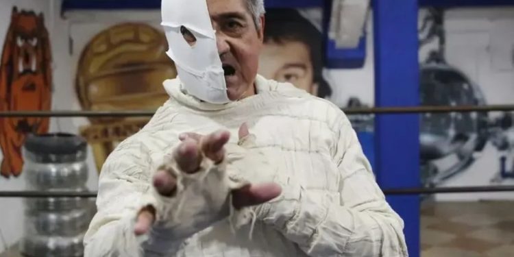«La Momia» de «Titanes en el Ring» se fue a luchar al más allá