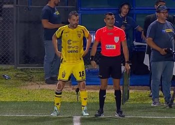 Vidal cerró la puerta a jugar ante Boca: «soy directivo, soy dirigente»