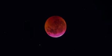 Invitan a observar la «Luna de Sangre» en la Costanera de Asunción