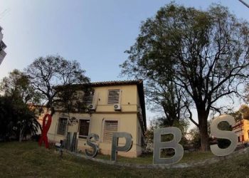 Gobierno habilitó pago de USD 320 millones a 40 proveedores de Salud