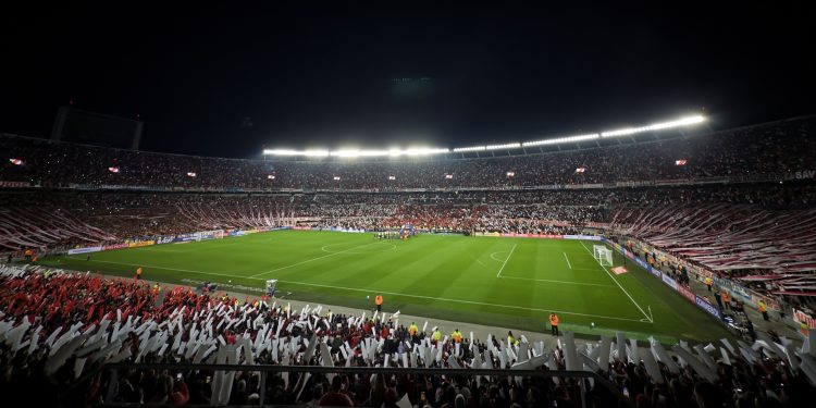 Falleció un hincha de River en El Monumental durante partido por Sudamericana