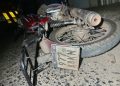 Motociclista muere tras chocar contra una columna en Ypané