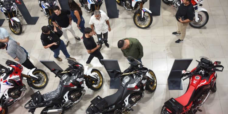 SEDECO emite alerta y convoca a revisión gratuita a propietarios de motos Honda