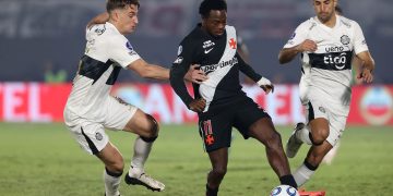 Olimpia cae por goleada ante Vasco Da Gama y queda eliminado de la Sudamericana