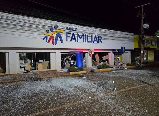 Imputan a otros cinco sospechosos por millonario asalto a bancos en Santa Rita