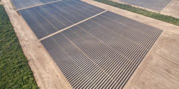 Preparan licitación para instalar planta solar de 140 MW en el Chaco