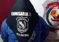 Una mujer fue hallada muerta de un disparo y su pareja quedó detenida