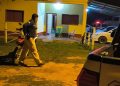 Aprehenden a tres personas y recuperan partes de un vehículo hurtado en Aba’i