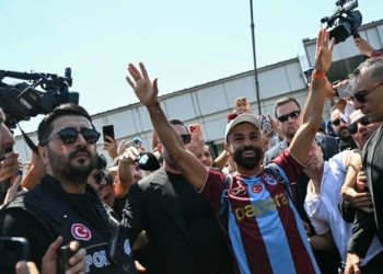 Mohamed Salah nuevo jugador del Trabzonspor de Turquía