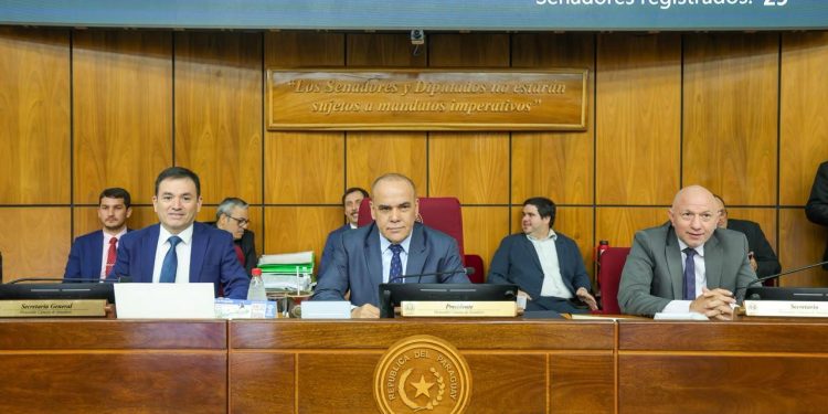 Senado aprueba con modificaciones la ley de emergencia para el IPS