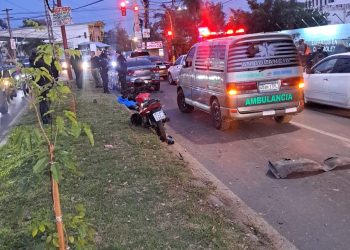 Motociclista pierde la vida tras violento siniestro vial en la “Curva de la Muerte”