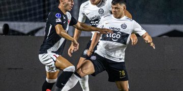 Olimpia resiste en su visita a Vasco Da Gama y trae un valioso empate