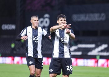 Libertad se recupera al vencer y acabar con el invicto de Trinidense