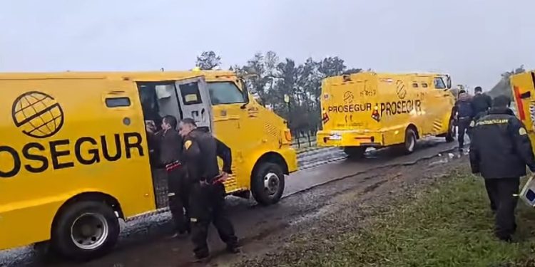 Camión de Prosegur que transportaba tirzepatida volcó en la Ruta PY02