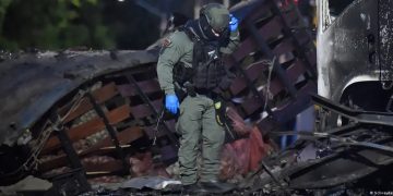 Atentado en Colombia deja 11 heridos a días de la investidura presidencial