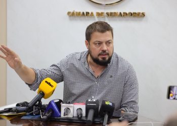 Senador exige investigar a empresarios y no solo a funcionarios implicados en la corrupción del IPS