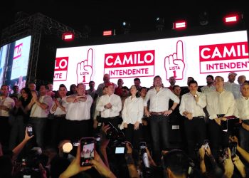 Con amplio respaldo dirigencial, la Lista 1 lanzó la candidatura de Camilo Pérez a la Municipalidad de Asunción