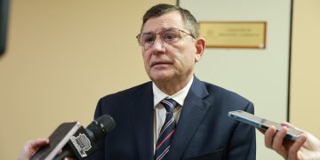 Comisión de Industria del Senado aprueba proyectos para fortalecer la agricultura familiar y crear el Consejo Nacional Frutihortícola