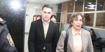Finaliza otra jornada del juicio a Hernán Rivas marcada por justificativos sobre errores y celeridad en el MEC