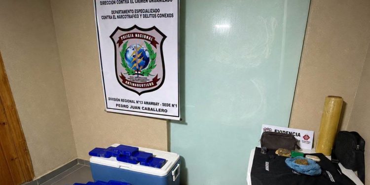 Incautan cocaína y detienen a cuatro personas tras allanamiento de una carnicería en PJC