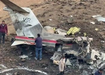 Ocho fallecidos tras estrellarse un avión en una base militar de Alaska
