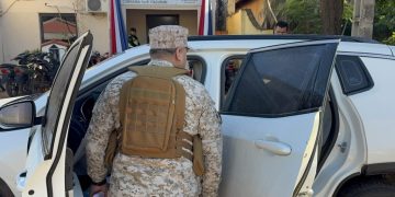 Intervención de presunto falso policía terminó con una camioneta incautada