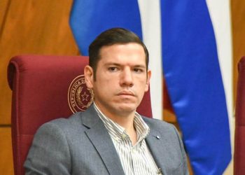 «Está para vivir otros 70 años»: diputado confirma que Cartes buscará otro mandato en la ANR