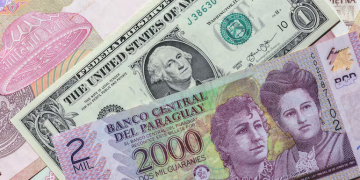 El guaraní se apreció 25% frente al dólar en diez meses