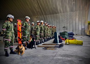 Operativo militar se extendió a más de 40 sectores afectados por terremoto en Colombia