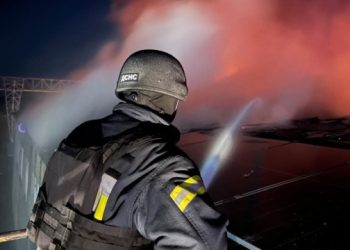Al menos 27 muertos tras un ataque ruso a un almacén en Kiev