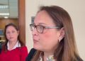 Fiscala afirma que declaraciones de exautoridades revelan «inconsistencias insalvables» en el título de Hernán Rivas