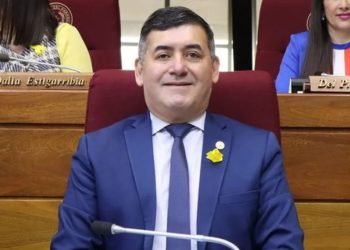 Tildan de vergonzosa la falta de cuórum ante debate por salud