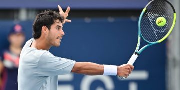 Dani Vallejo logra un triunfo histórico ante un Top 20 y avanza en el Masters de Cincinnati