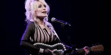 Muere Dolly Parton, la legendaria reina de la música country, a los 80 años