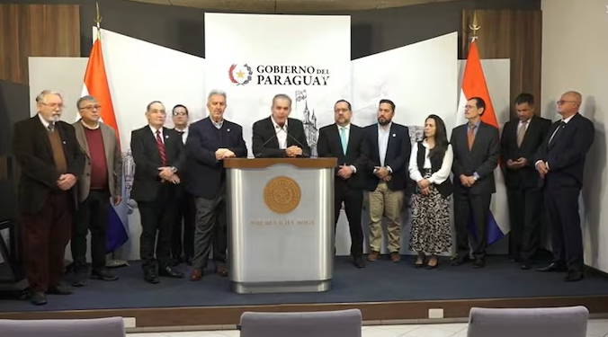 Gobierno presenta borradores de ley para reformar el sector eléctrico y convoca a debate con el sector privado