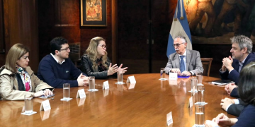 Paraguay y Argentina fortalecen cooperación bilateral en salud