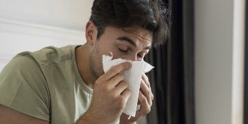 Alertan sobre subvariantes de influenza y los peligros de la automedicación