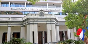 El Ministerio de Economía aprueba la lista para pagar deudas de juicios a quienes aceptaron cobrar menos