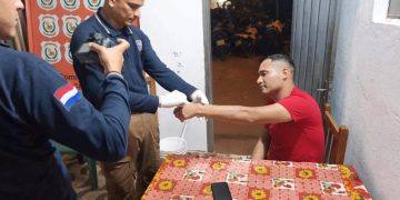 Trifulca entre policías en una quinta deja un herido de bala y un prófugo