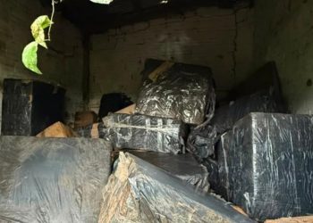 Abandonan carga de electrónicos tras cruce clandestino por río Paraná