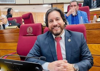Senador exige debatir la biometría electoral antes de discutir la reelección o el balotaje