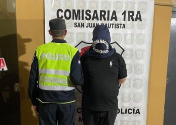 Un sacerdote fue aprehendido tras pedido de auxilio de un adolescente