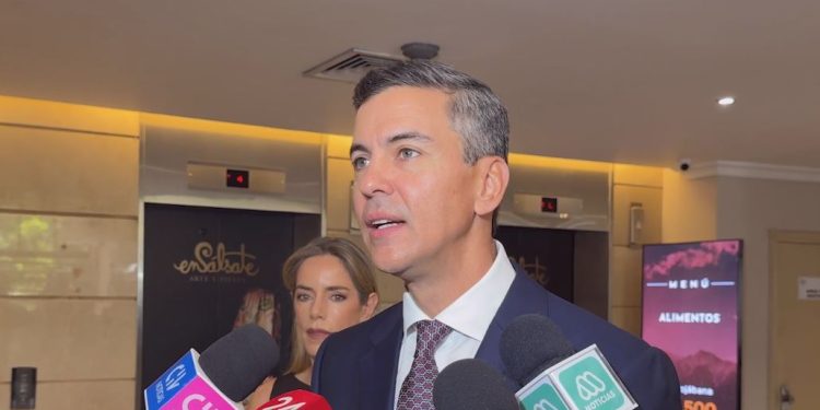 En Cali, Santiago Peña ratifica el combate al crimen organizado y lamentó que no hubo diálogo con Petro