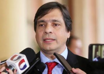 Dictan inhibición de bienes para Vicente Bataglia y otros ocho procesados en la causa IPS