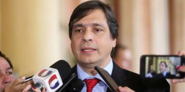 Dictan inhibición de bienes para Vicente Bataglia y otros ocho procesados en la causa IPS