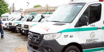 IPS aprobó licitación para contratar 37 ambulancias