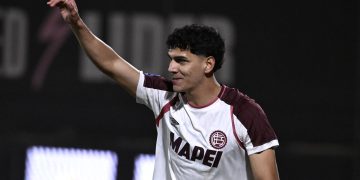 Doblete de Allan Wlk en goleada de Lanús